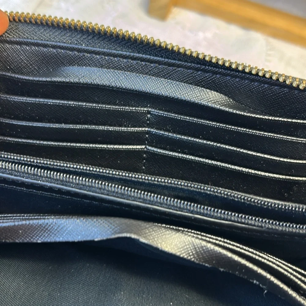 Fossil hardly used leather large wallet